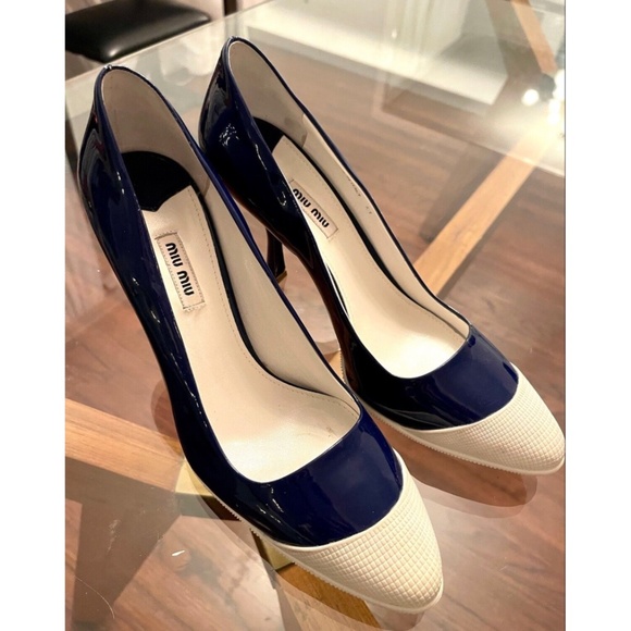 Miu Miu Navy & White Heels - Picture 1 of 3